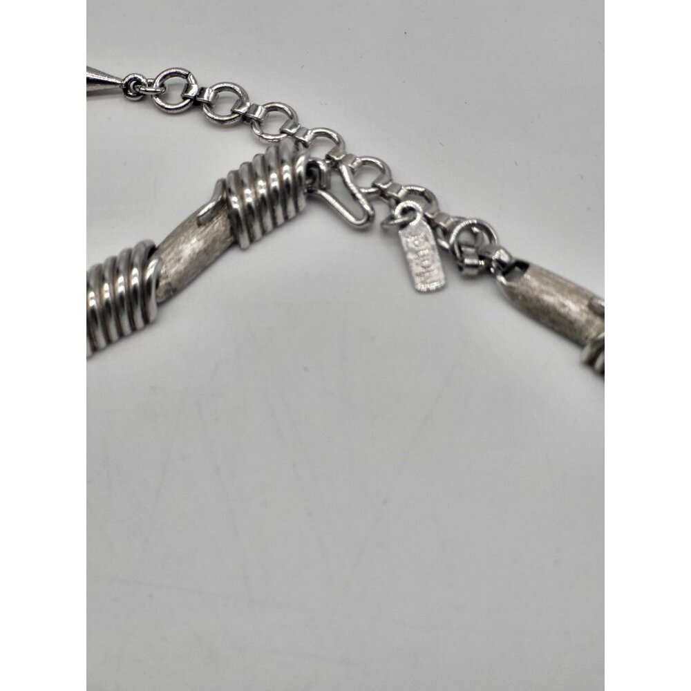 MONET Vintage Silver Tone Chain Choker Necklace Wrapped Coil Brushed - Picture 4 of 8